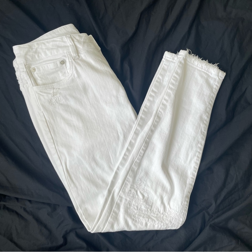 Closed White Distressed Slim Denim Jeans 27 Summer Mid Rise Coastal Minimalist